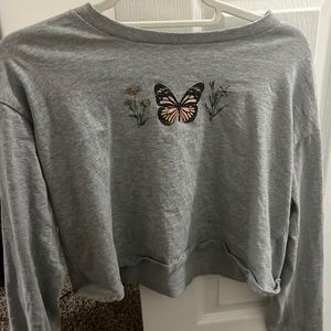 stitch & pine “stay beautiful” butterfly sweatshirt crop top